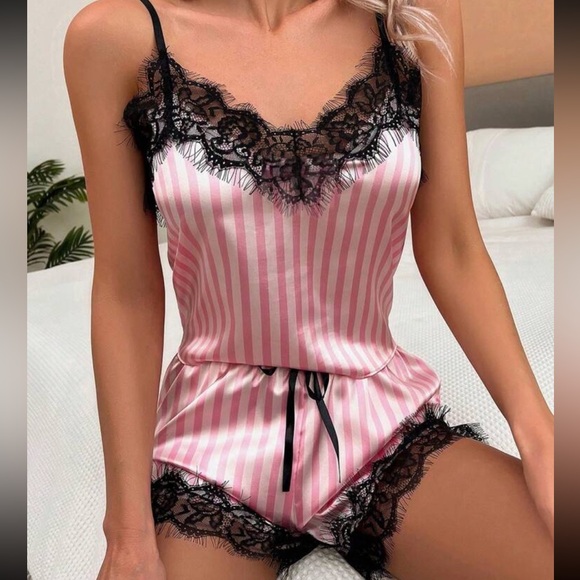 Lace 2 piece pajama set: Striped Cami shirt and shorts pj Set - Picture 3 of 4